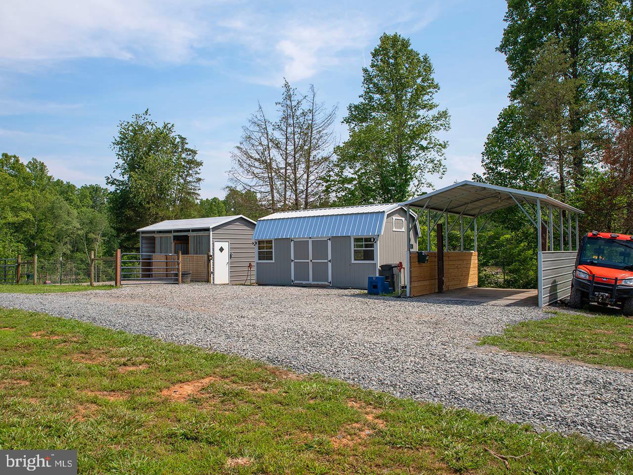 2546 & 2550 HUNDLEY BRANCH RD, SCOTTSVILLE, Virginia 24590, 3 Bedrooms Bedrooms, ,2 BathroomsBathrooms,Farm,For sale,2546 & 2550 HUNDLEY BRANCH RD,VABH2000184 MLS # VABH2000184