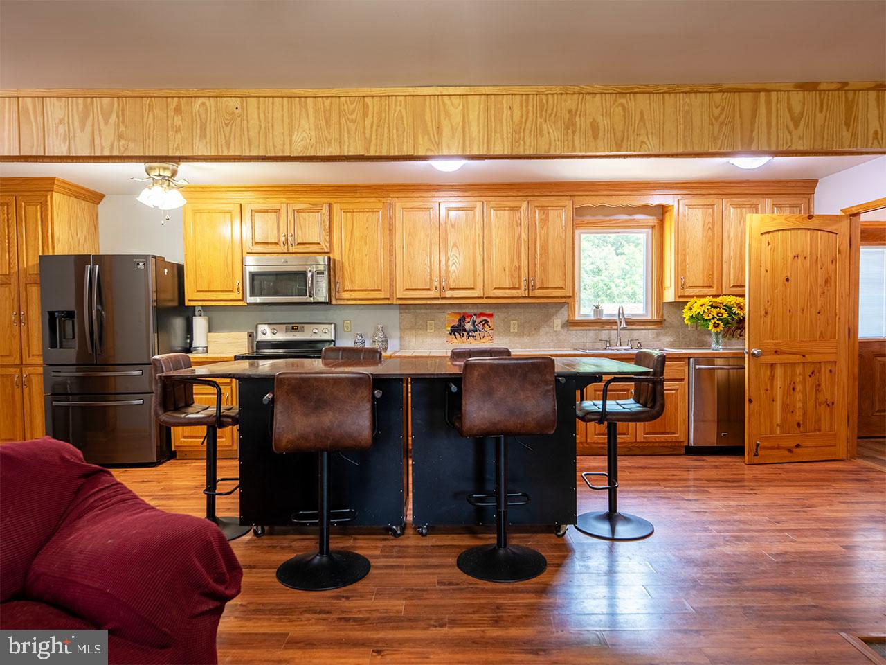 2546 & 2550 HUNDLEY BRANCH RD, SCOTTSVILLE, Virginia 24590, 3 Bedrooms Bedrooms, ,2 BathroomsBathrooms,Farm,For sale,2546 & 2550 HUNDLEY BRANCH RD,VABH2000184 MLS # VABH2000184