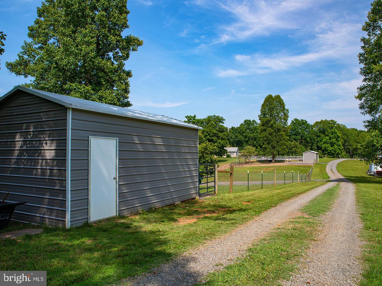 2546 & 2550 HUNDLEY BRANCH RD, SCOTTSVILLE, Virginia 24590, 3 Bedrooms Bedrooms, ,2 BathroomsBathrooms,Farm,For sale,2546 & 2550 HUNDLEY BRANCH RD,VABH2000184 MLS # VABH2000184