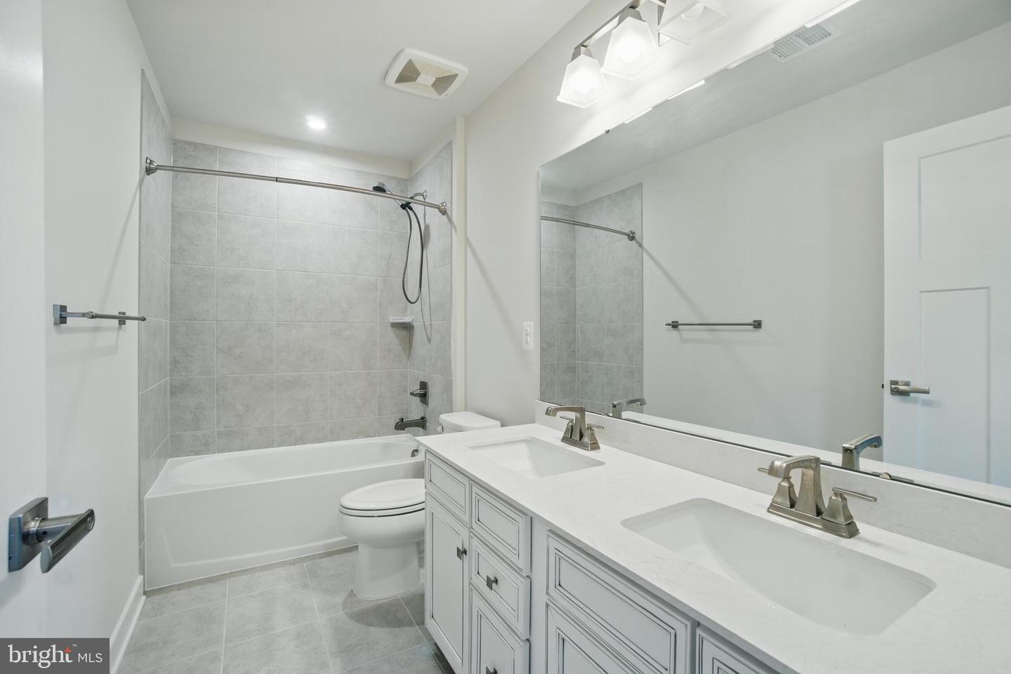 11189 WHEELER RIDGE DR, MANASSAS, Virginia 20109, 4 Bedrooms Bedrooms, ,4 BathroomsBathrooms,Residential,For sale,11189 WHEELER RIDGE DR,VAPW2096046 MLS # VAPW2096046