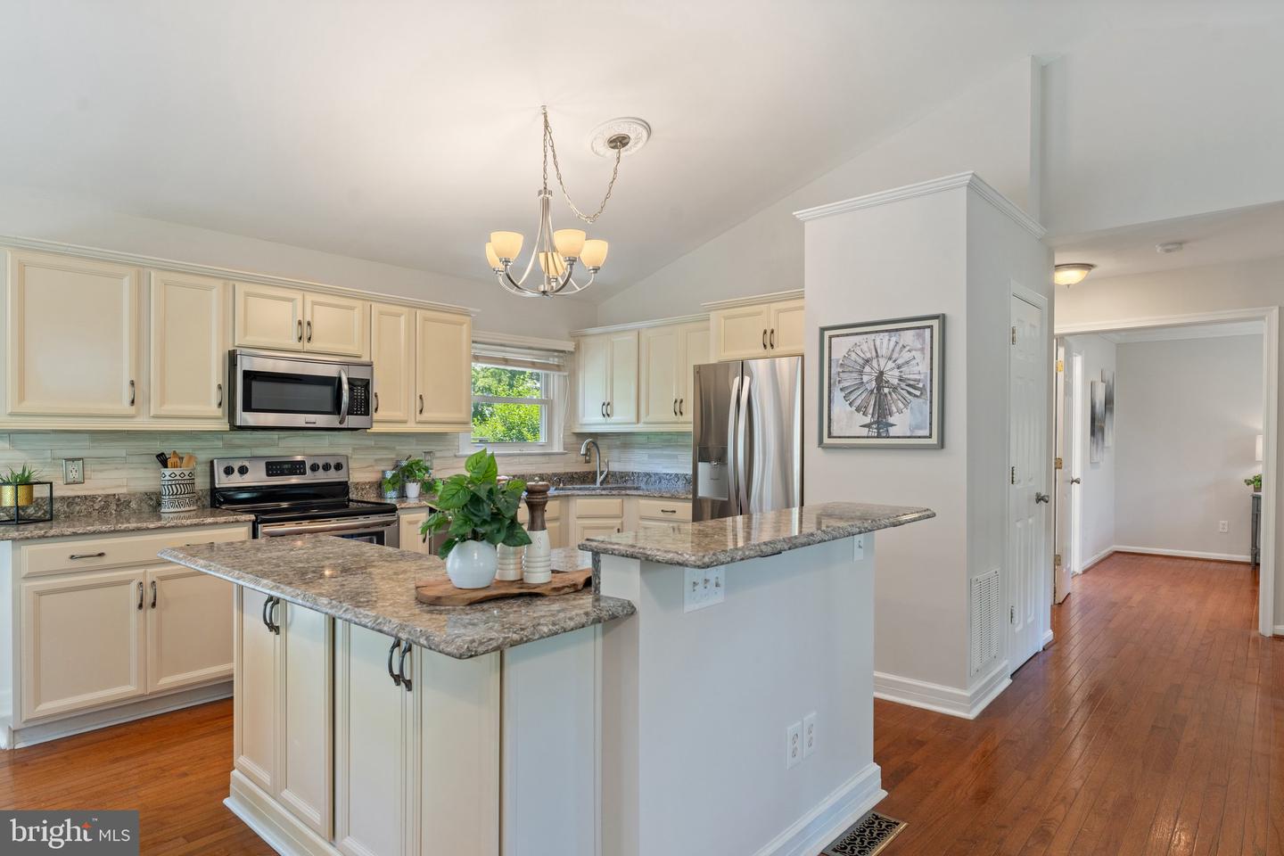 6251 RIDGE LN, WARRENTON, Virginia 20187, 3 Bedrooms Bedrooms, ,2 BathroomsBathrooms,Residential,For sale,6251 RIDGE LN,VAFQ2016894 MLS # VAFQ2016894