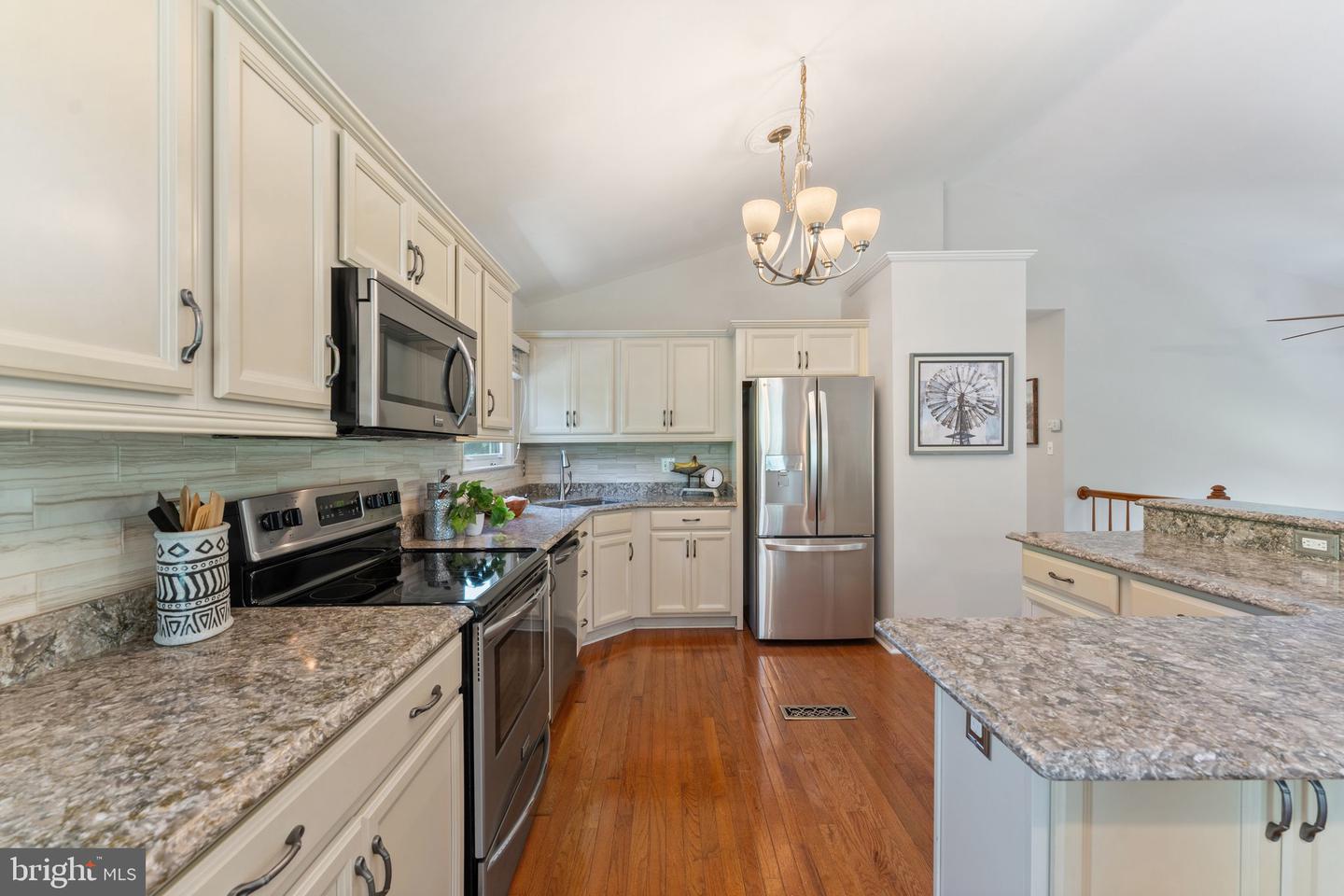 6251 RIDGE LN, WARRENTON, Virginia 20187, 3 Bedrooms Bedrooms, ,2 BathroomsBathrooms,Residential,For sale,6251 RIDGE LN,VAFQ2016894 MLS # VAFQ2016894