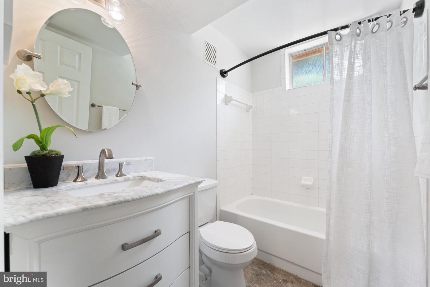 6251 RIDGE LN, WARRENTON, Virginia 20187, 3 Bedrooms Bedrooms, ,2 BathroomsBathrooms,Residential,For sale,6251 RIDGE LN,VAFQ2016894 MLS # VAFQ2016894