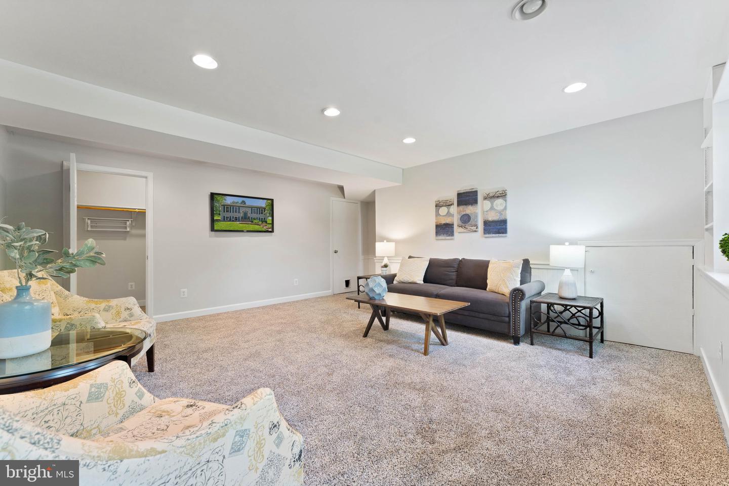 6251 RIDGE LN, WARRENTON, Virginia 20187, 3 Bedrooms Bedrooms, ,2 BathroomsBathrooms,Residential,For sale,6251 RIDGE LN,VAFQ2016894 MLS # VAFQ2016894
