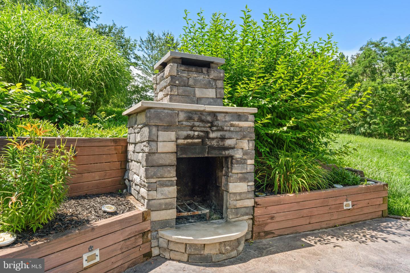 6251 RIDGE LN, WARRENTON, Virginia 20187, 3 Bedrooms Bedrooms, ,2 BathroomsBathrooms,Residential,For sale,6251 RIDGE LN,VAFQ2016894 MLS # VAFQ2016894