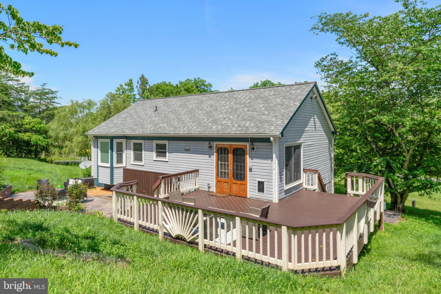 6251 RIDGE LN, WARRENTON, Virginia 20187, 3 Bedrooms Bedrooms, ,2 BathroomsBathrooms,Residential,For sale,6251 RIDGE LN,VAFQ2016894 MLS # VAFQ2016894