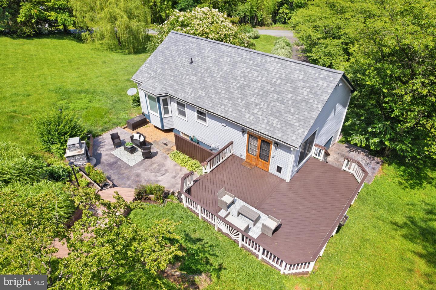 6251 RIDGE LN, WARRENTON, Virginia 20187, 3 Bedrooms Bedrooms, ,2 BathroomsBathrooms,Residential,For sale,6251 RIDGE LN,VAFQ2016894 MLS # VAFQ2016894