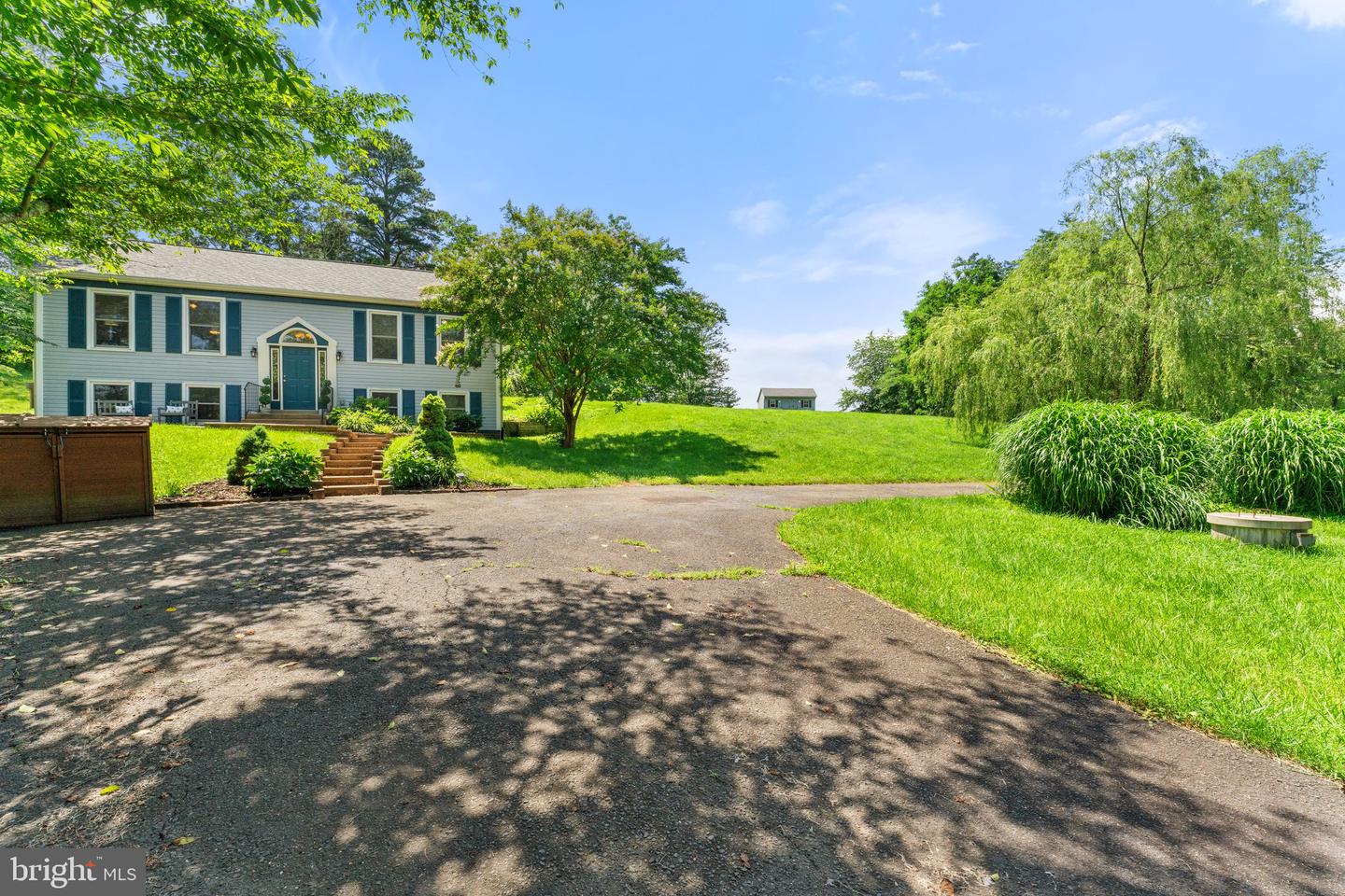 6251 RIDGE LN, WARRENTON, Virginia 20187, 3 Bedrooms Bedrooms, ,2 BathroomsBathrooms,Residential,For sale,6251 RIDGE LN,VAFQ2016894 MLS # VAFQ2016894