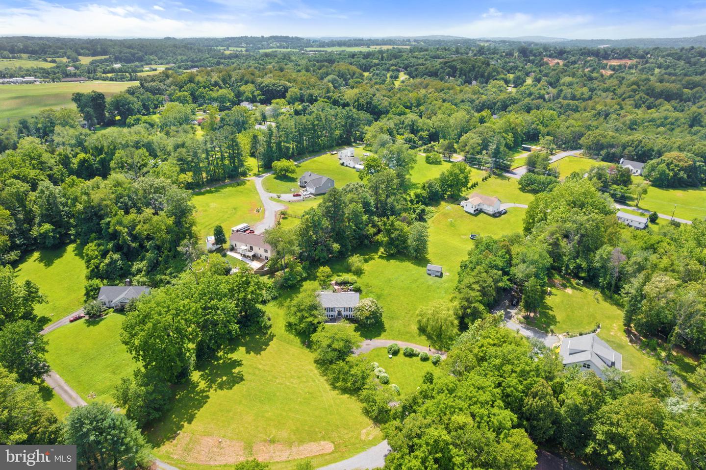6251 RIDGE LN, WARRENTON, Virginia 20187, 3 Bedrooms Bedrooms, ,2 BathroomsBathrooms,Residential,For sale,6251 RIDGE LN,VAFQ2016894 MLS # VAFQ2016894
