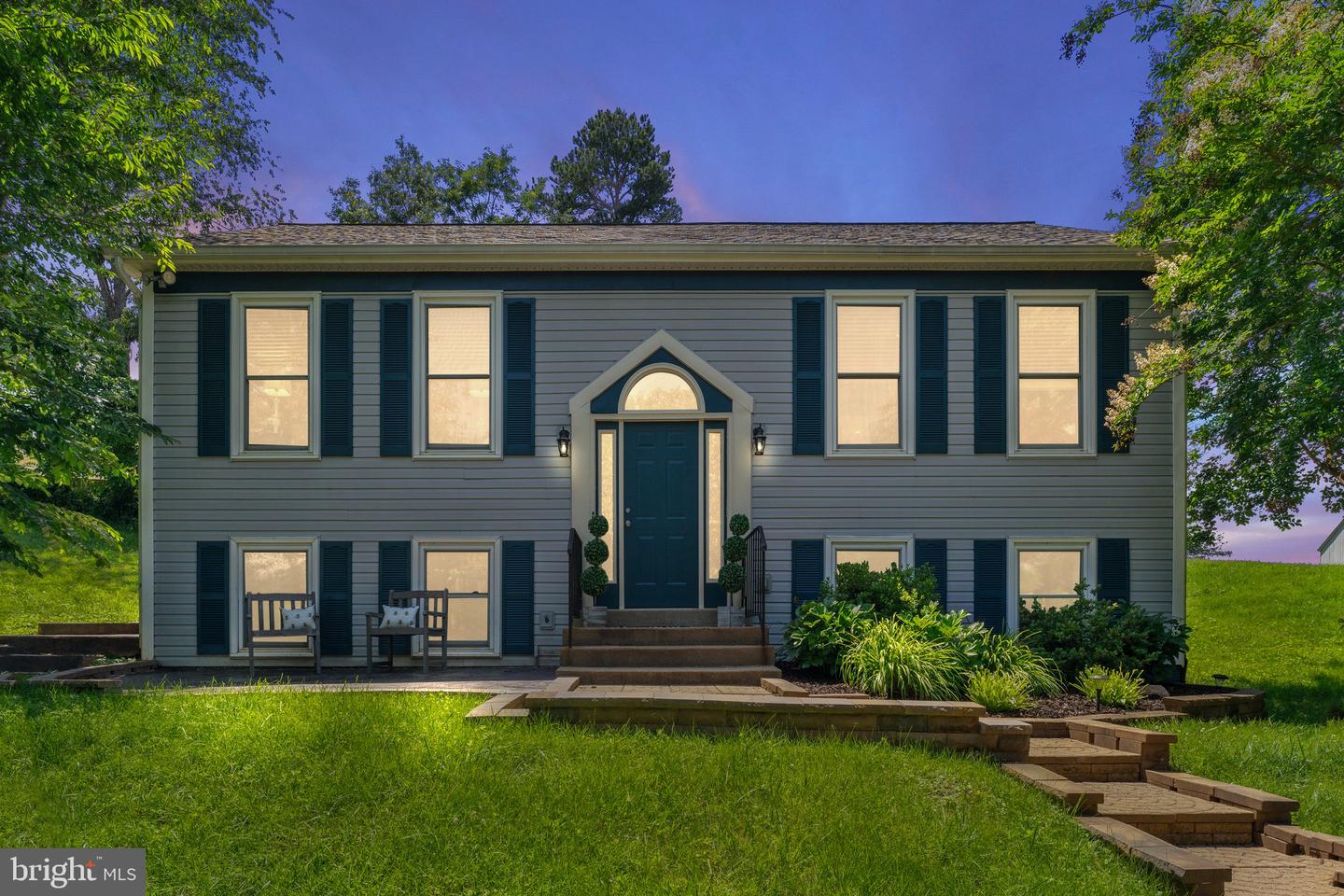 6251 RIDGE LN, WARRENTON, Virginia 20187, 3 Bedrooms Bedrooms, ,2 BathroomsBathrooms,Residential,For sale,6251 RIDGE LN,VAFQ2016894 MLS # VAFQ2016894
