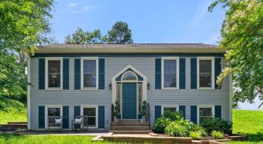 6251 RIDGE LN, WARRENTON, Virginia 20187, 3 Bedrooms Bedrooms, ,2 BathroomsBathrooms,Residential,For sale,6251 RIDGE LN,VAFQ2016894 MLS # VAFQ2016894