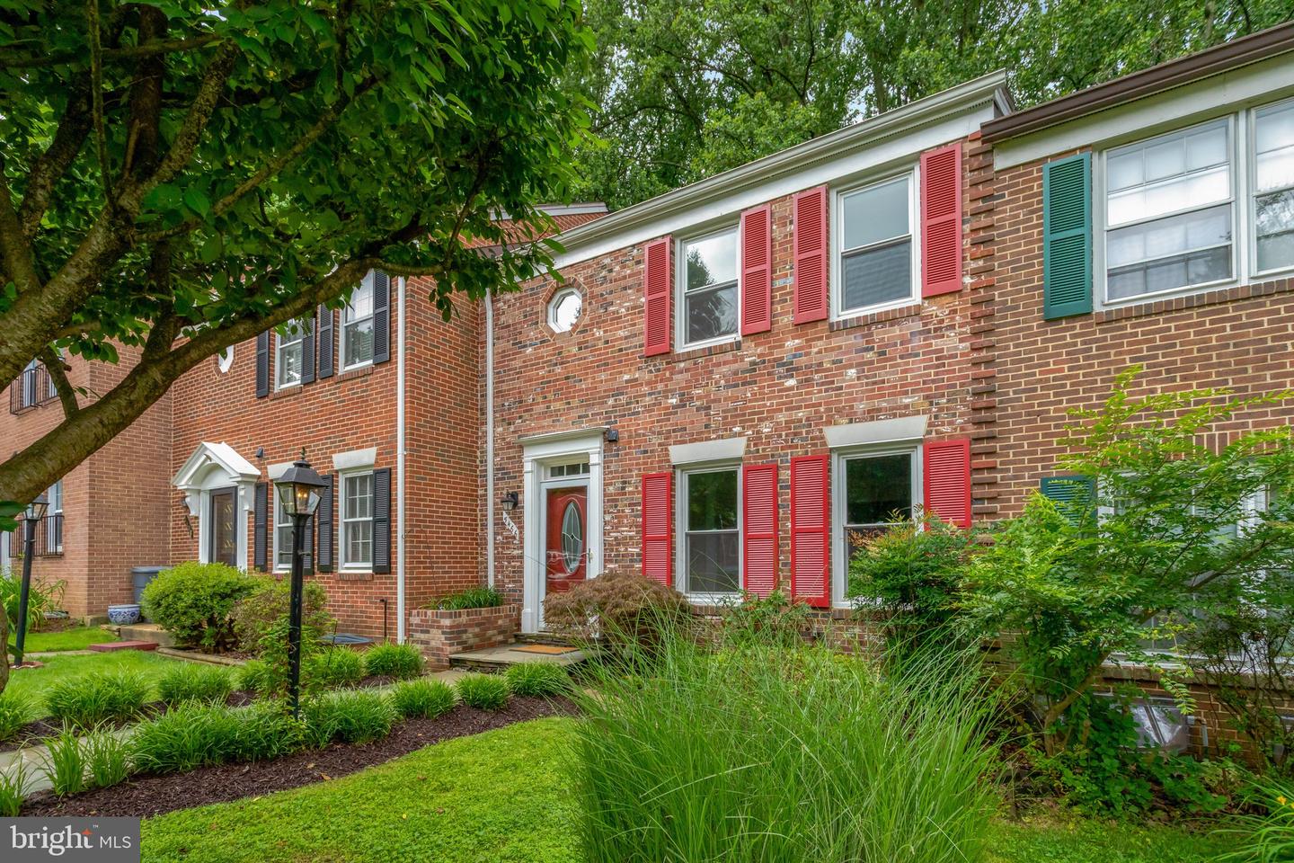 5466 MERSEA CT, BURKE, Virginia 22015, 3 Bedrooms Bedrooms, ,2 BathroomsBathrooms,Residential,For sale,5466 MERSEA CT,VAFX2245072 MLS # VAFX2245072
