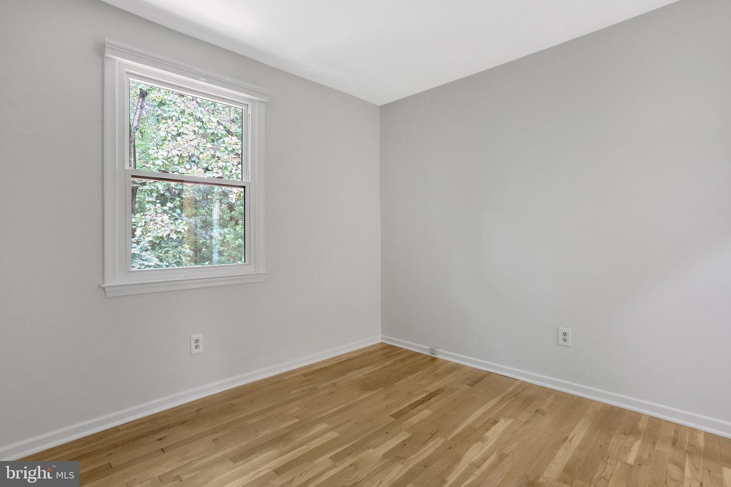 5466 MERSEA CT, BURKE, Virginia 22015, 3 Bedrooms Bedrooms, ,2 BathroomsBathrooms,Residential,For sale,5466 MERSEA CT,VAFX2245072 MLS # VAFX2245072
