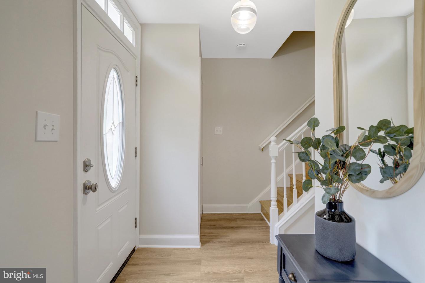 5466 MERSEA CT, BURKE, Virginia 22015, 3 Bedrooms Bedrooms, ,2 BathroomsBathrooms,Residential,For sale,5466 MERSEA CT,VAFX2245072 MLS # VAFX2245072