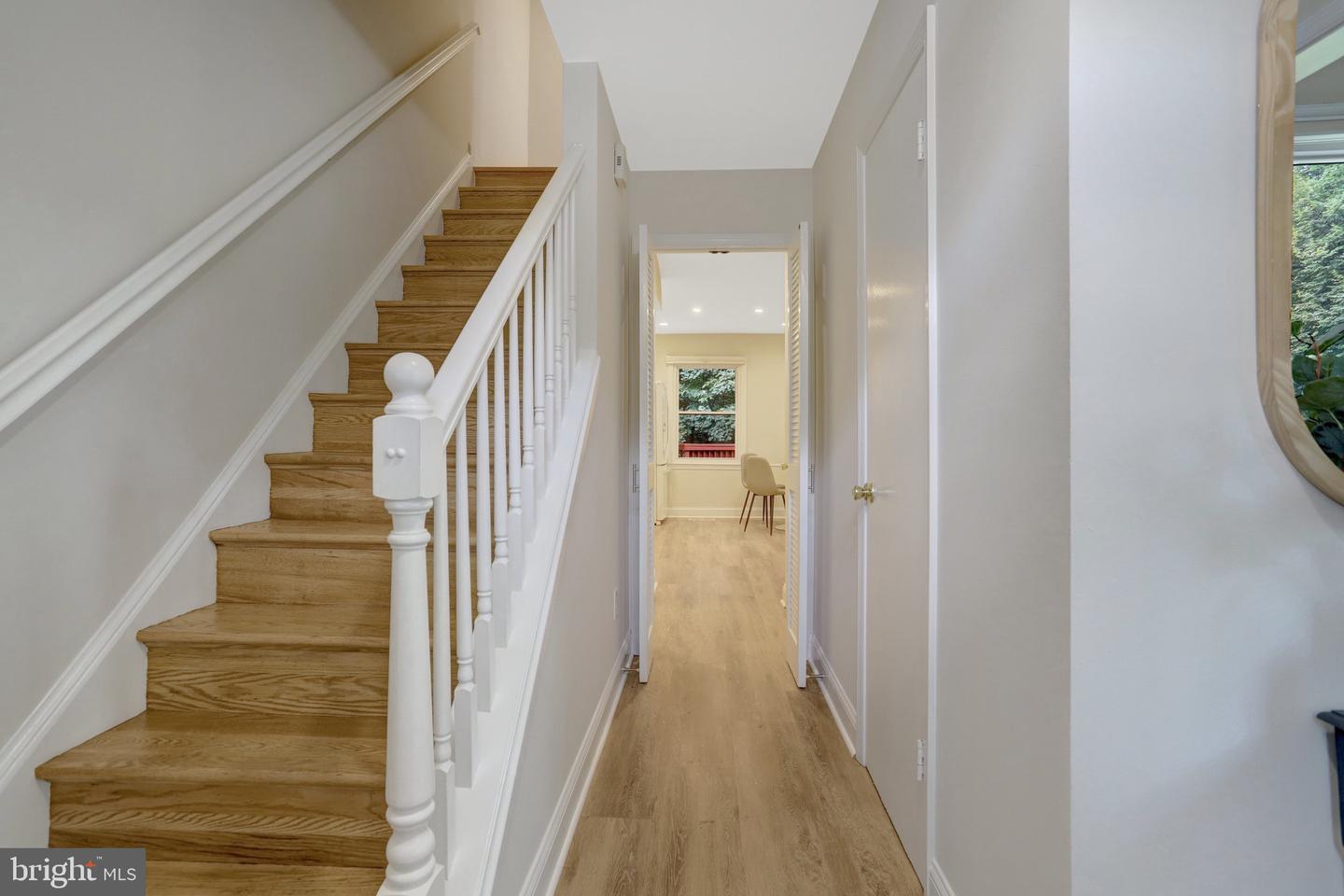5466 MERSEA CT, BURKE, Virginia 22015, 3 Bedrooms Bedrooms, ,2 BathroomsBathrooms,Residential,For sale,5466 MERSEA CT,VAFX2245072 MLS # VAFX2245072