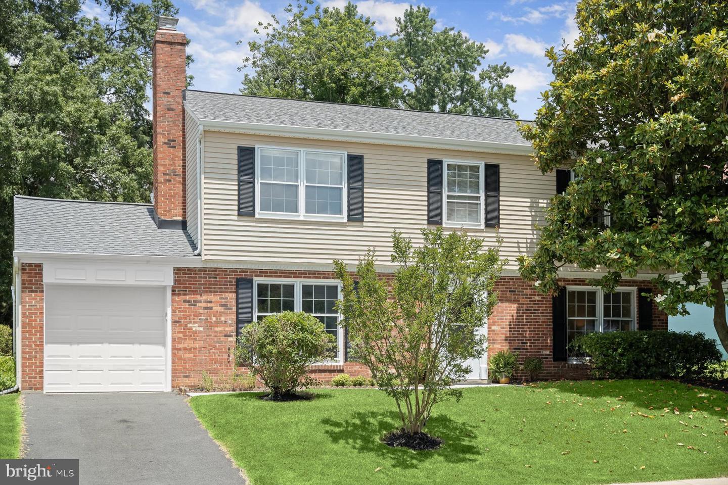 6819 BEN FRANKLIN RD, SPRINGFIELD, Virginia 22150, 4 Bedrooms Bedrooms, ,2 BathroomsBathrooms,Residential,For sale,6819 BEN FRANKLIN RD,VAFX2245214 MLS # VAFX2245214