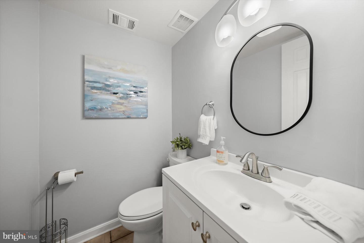 6819 BEN FRANKLIN RD, SPRINGFIELD, Virginia 22150, 4 Bedrooms Bedrooms, ,2 BathroomsBathrooms,Residential,For sale,6819 BEN FRANKLIN RD,VAFX2245214 MLS # VAFX2245214