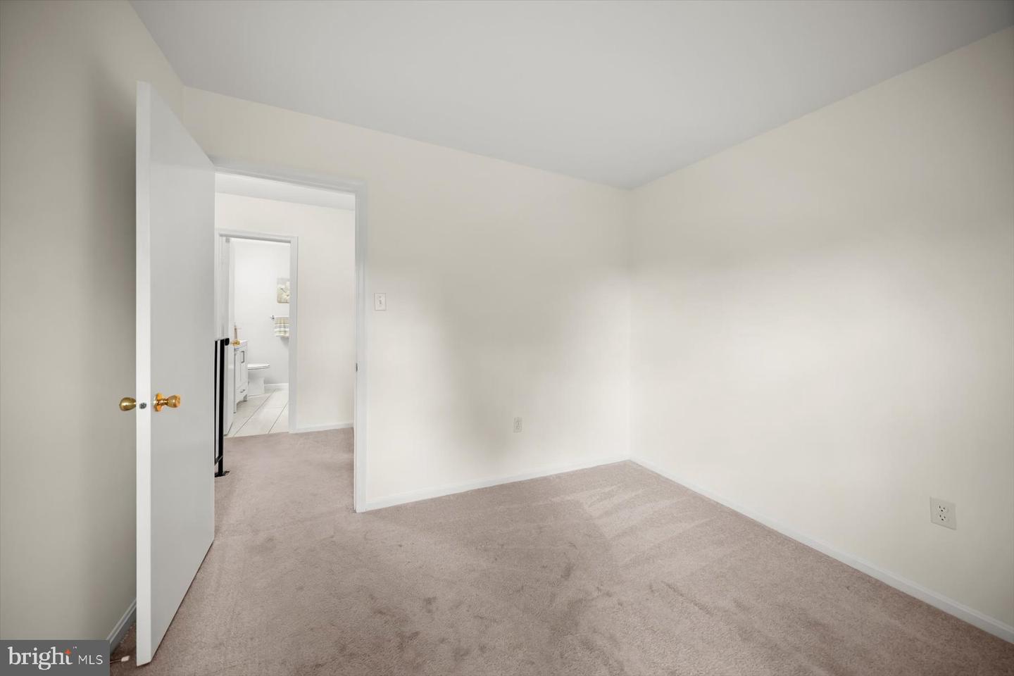 6819 BEN FRANKLIN RD, SPRINGFIELD, Virginia 22150, 4 Bedrooms Bedrooms, ,2 BathroomsBathrooms,Residential,For sale,6819 BEN FRANKLIN RD,VAFX2245214 MLS # VAFX2245214