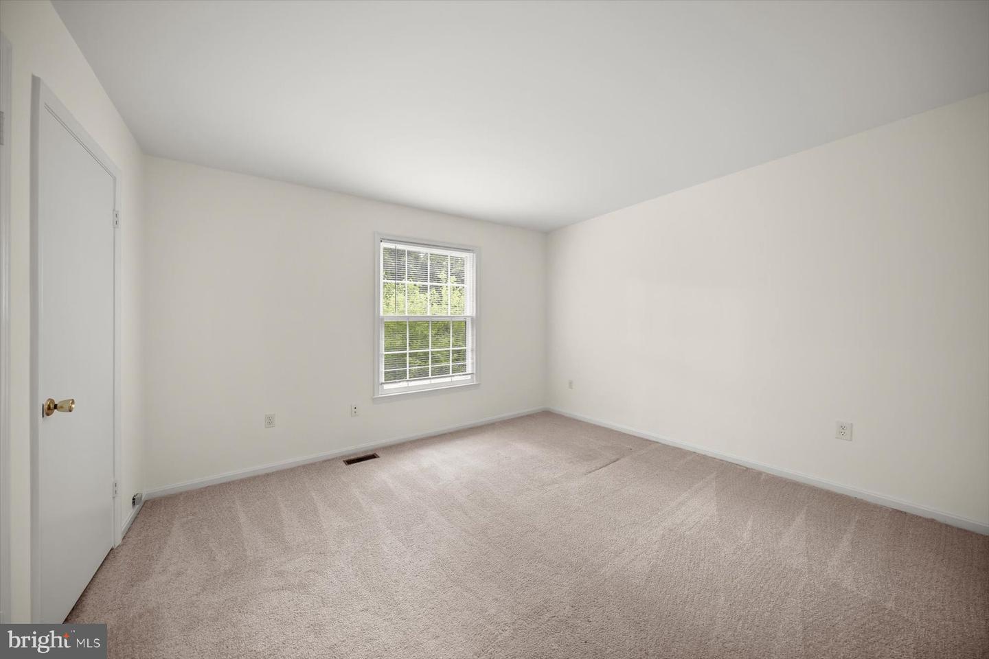 6819 BEN FRANKLIN RD, SPRINGFIELD, Virginia 22150, 4 Bedrooms Bedrooms, ,2 BathroomsBathrooms,Residential,For sale,6819 BEN FRANKLIN RD,VAFX2245214 MLS # VAFX2245214