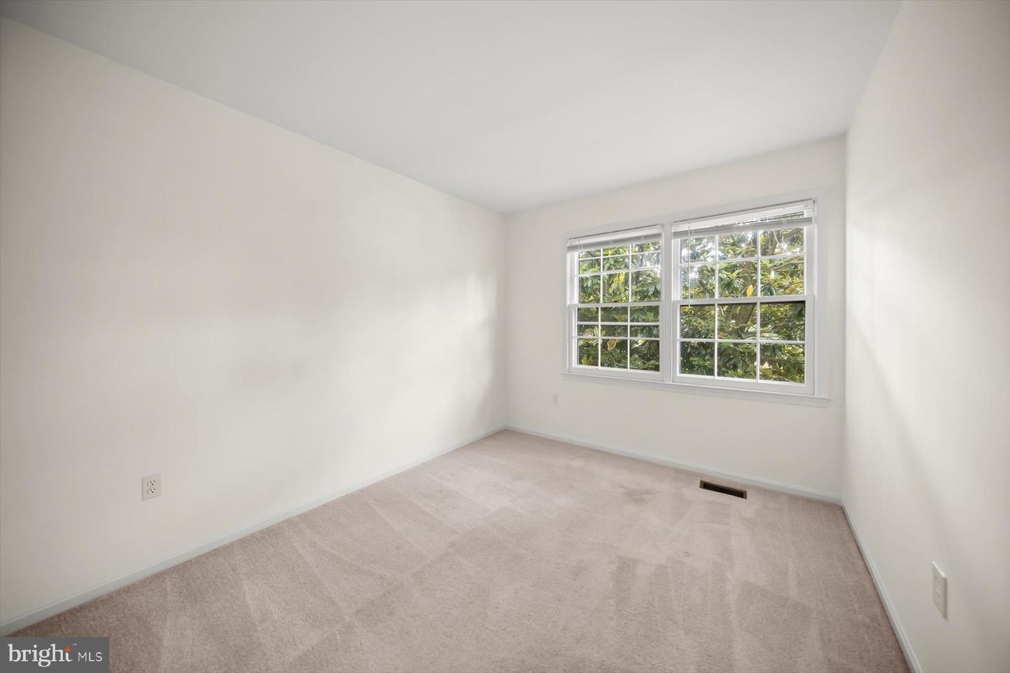 6819 BEN FRANKLIN RD, SPRINGFIELD, Virginia 22150, 4 Bedrooms Bedrooms, ,2 BathroomsBathrooms,Residential,For sale,6819 BEN FRANKLIN RD,VAFX2245214 MLS # VAFX2245214