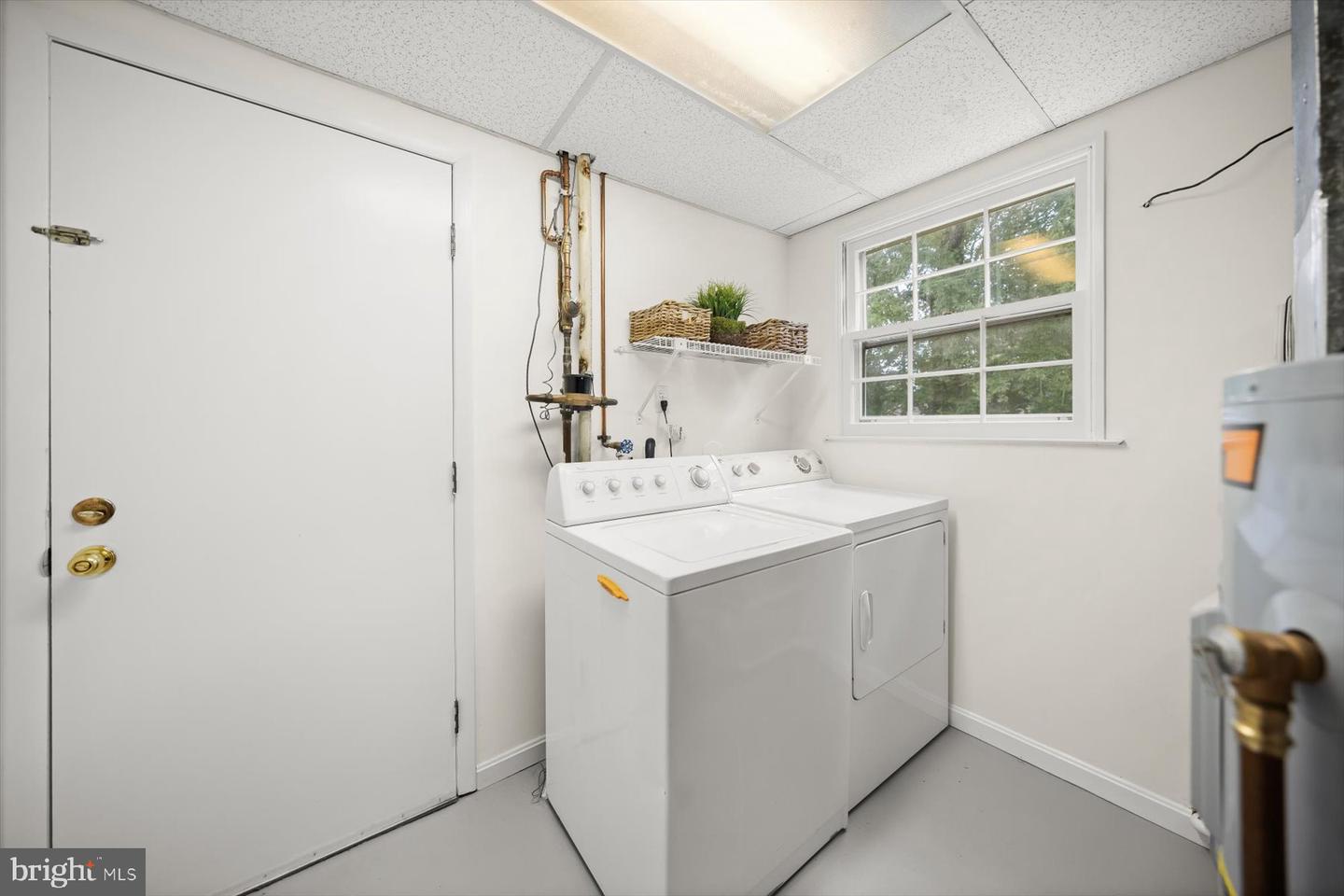 6819 BEN FRANKLIN RD, SPRINGFIELD, Virginia 22150, 4 Bedrooms Bedrooms, ,2 BathroomsBathrooms,Residential,For sale,6819 BEN FRANKLIN RD,VAFX2245214 MLS # VAFX2245214