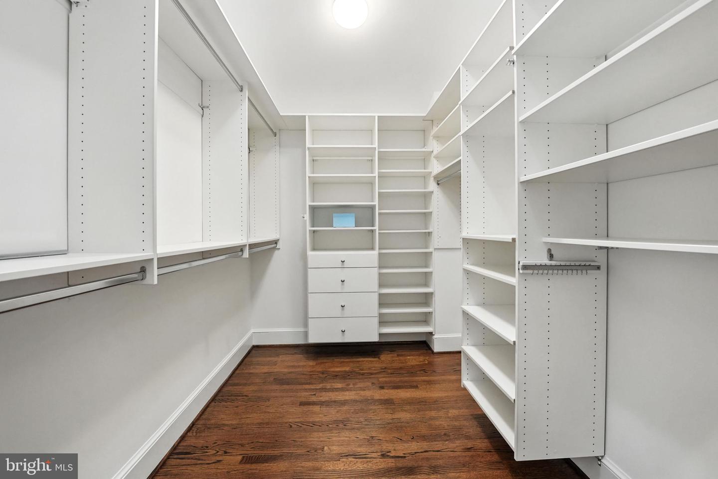2306 CAMERON MILLS RD, ALEXANDRIA, Virginia 22302, 4 Bedrooms Bedrooms, ,2 BathroomsBathrooms,Residential,For sale,2306 CAMERON MILLS RD,VAAX2046102 MLS # VAAX2046102