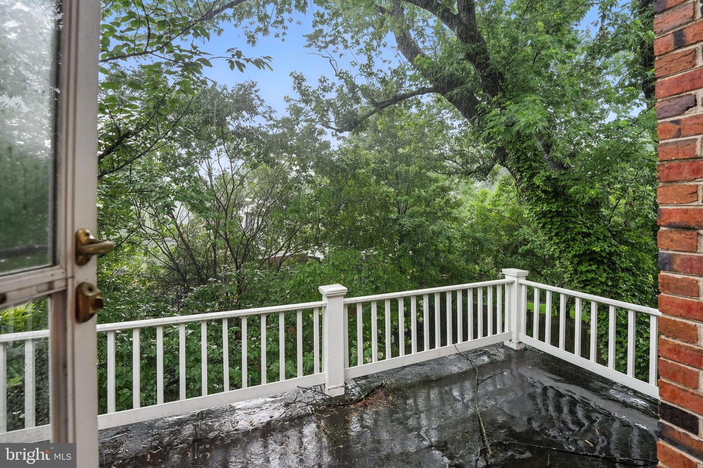 2306 CAMERON MILLS RD, ALEXANDRIA, Virginia 22302, 4 Bedrooms Bedrooms, ,2 BathroomsBathrooms,Residential,For sale,2306 CAMERON MILLS RD,VAAX2046102 MLS # VAAX2046102