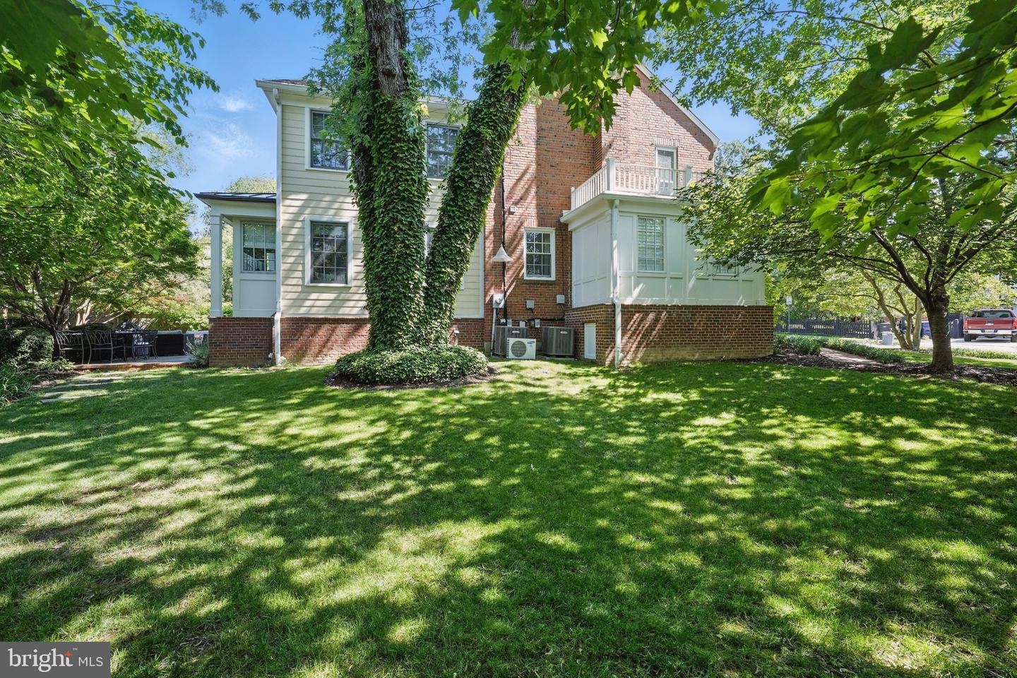 2306 CAMERON MILLS RD, ALEXANDRIA, Virginia 22302, 4 Bedrooms Bedrooms, ,2 BathroomsBathrooms,Residential,For sale,2306 CAMERON MILLS RD,VAAX2046102 MLS # VAAX2046102