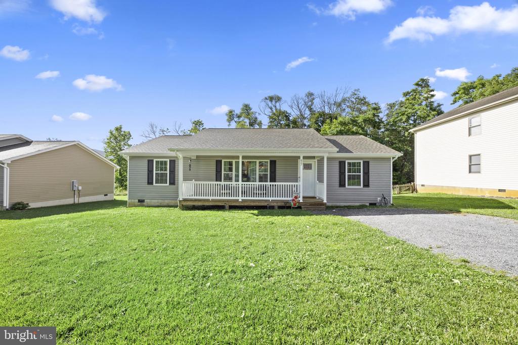 627 COVERSTONE LN, SHENANDOAH, Virginia 22849, 3 Bedrooms Bedrooms, ,2 BathroomsBathrooms,Residential,627 COVERSTONE LN,VAPA2005018 MLS # VAPA2005018