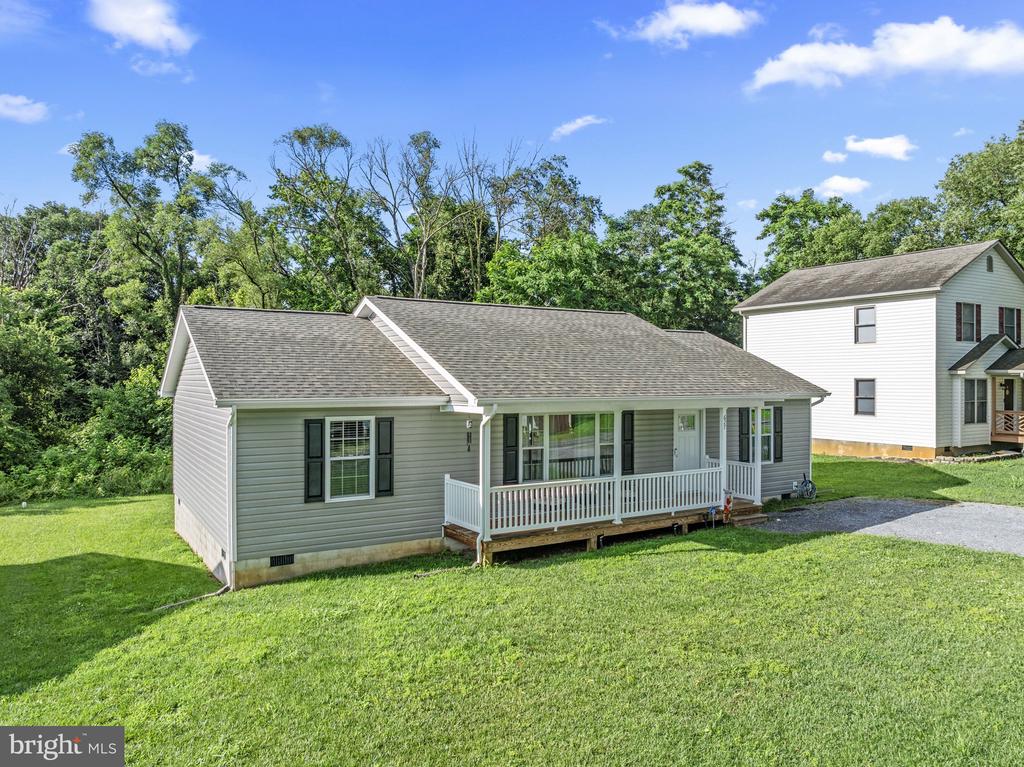 627 COVERSTONE LN, SHENANDOAH, Virginia 22849, 3 Bedrooms Bedrooms, ,2 BathroomsBathrooms,Residential,627 COVERSTONE LN,VAPA2005018 MLS # VAPA2005018