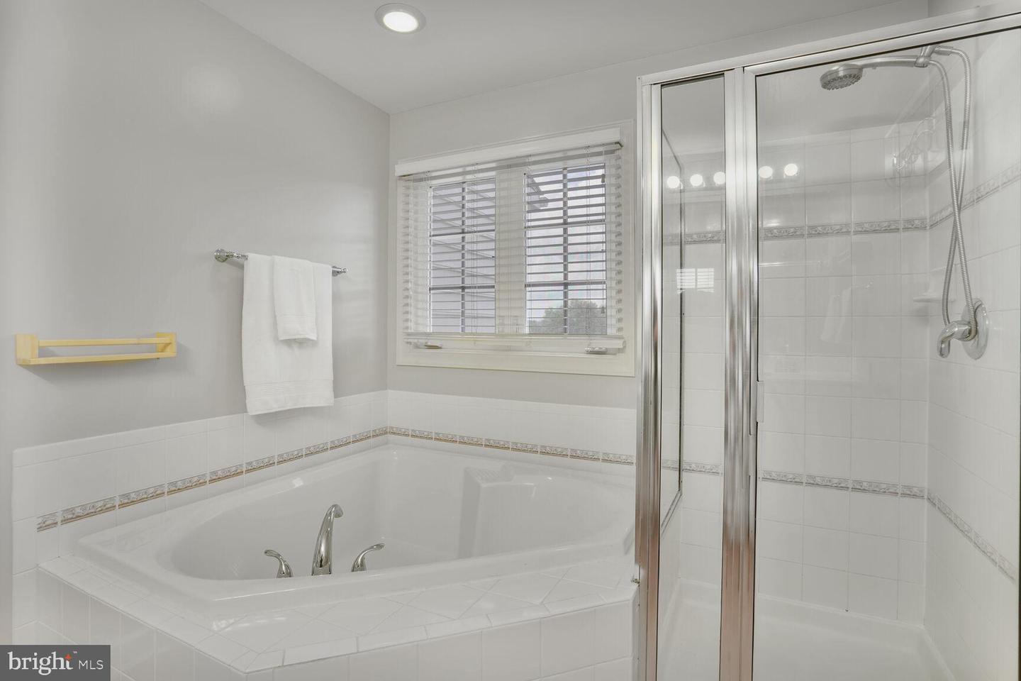 8010 SAMUEL WALLIS ST, LORTON, Virginia 22079, 3 Bedrooms Bedrooms, ,2 BathroomsBathrooms,Residential,For sale,8010 SAMUEL WALLIS ST,VAFX2245764 MLS # VAFX2245764