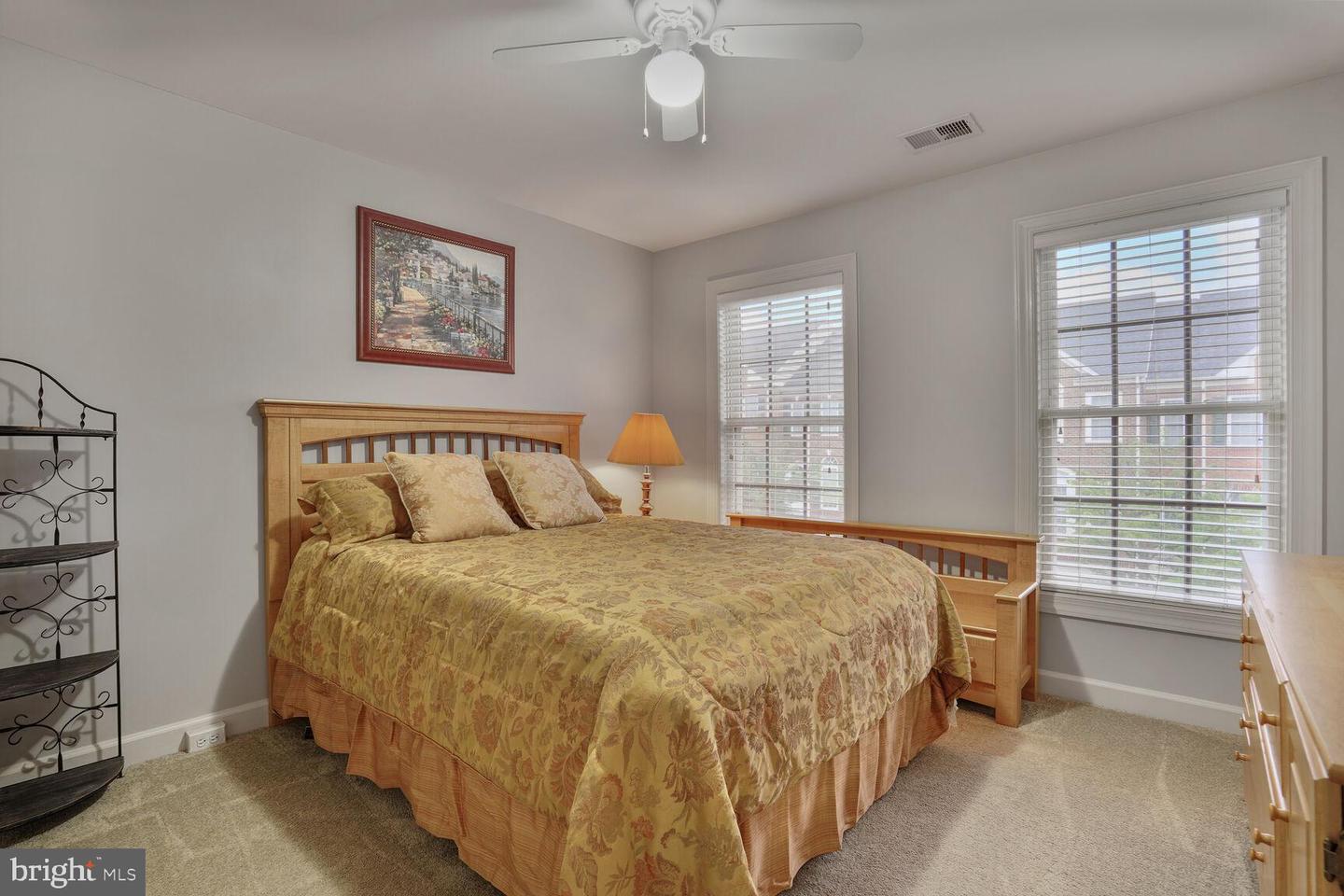 8010 SAMUEL WALLIS ST, LORTON, Virginia 22079, 3 Bedrooms Bedrooms, ,2 BathroomsBathrooms,Residential,For sale,8010 SAMUEL WALLIS ST,VAFX2245764 MLS # VAFX2245764