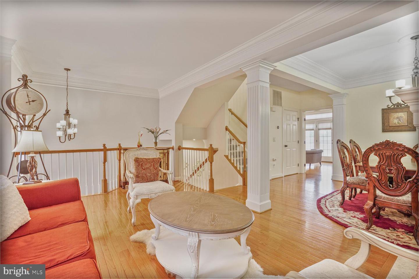 8010 SAMUEL WALLIS ST, LORTON, Virginia 22079, 3 Bedrooms Bedrooms, ,2 BathroomsBathrooms,Residential,For sale,8010 SAMUEL WALLIS ST,VAFX2245764 MLS # VAFX2245764