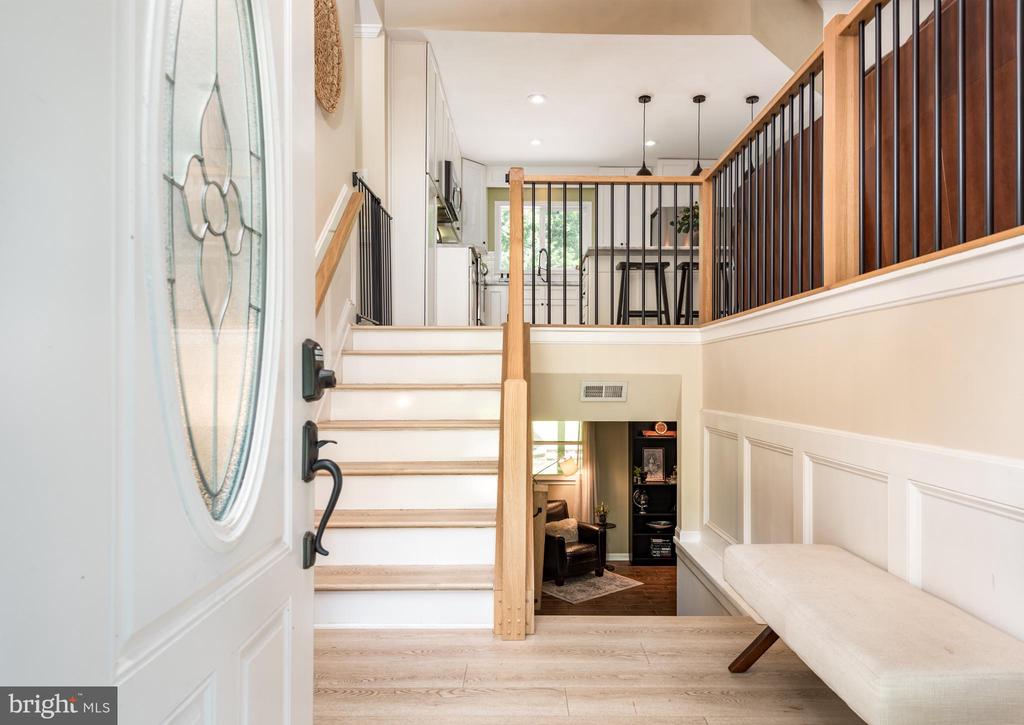 6444 DUHOLLOW RD, WARRENTON, Virginia, 5 Bedrooms Bedrooms, ,3 BathroomsBathrooms,Residential,6444 DUHOLLOW RD,VAFQ2017060 MLS # VAFQ2017060