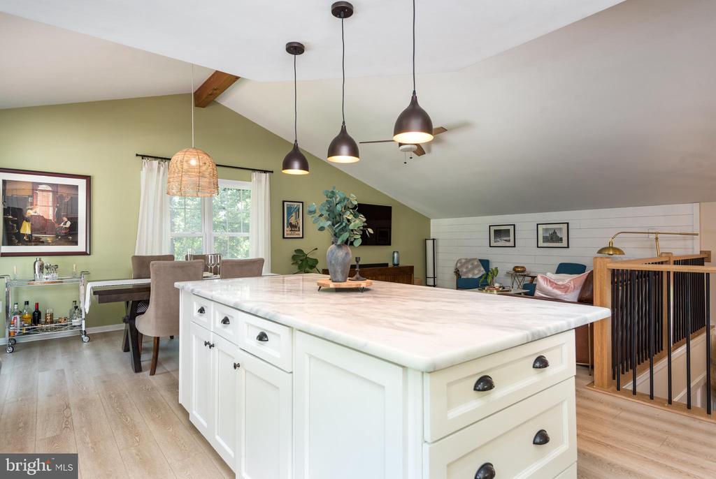 6444 DUHOLLOW RD, WARRENTON, Virginia, 5 Bedrooms Bedrooms, ,3 BathroomsBathrooms,Residential,6444 DUHOLLOW RD,VAFQ2017060 MLS # VAFQ2017060