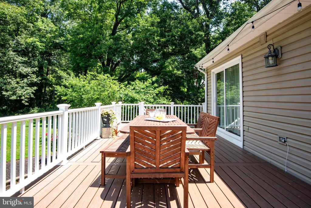 6444 DUHOLLOW RD, WARRENTON, Virginia, 5 Bedrooms Bedrooms, ,3 BathroomsBathrooms,Residential,6444 DUHOLLOW RD,VAFQ2017060 MLS # VAFQ2017060