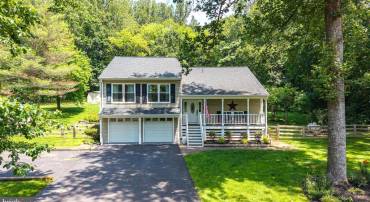 6444 DUHOLLOW RD, WARRENTON, Virginia, 5 Bedrooms Bedrooms, ,3 BathroomsBathrooms,Residential,6444 DUHOLLOW RD,VAFQ2017060 MLS # VAFQ2017060