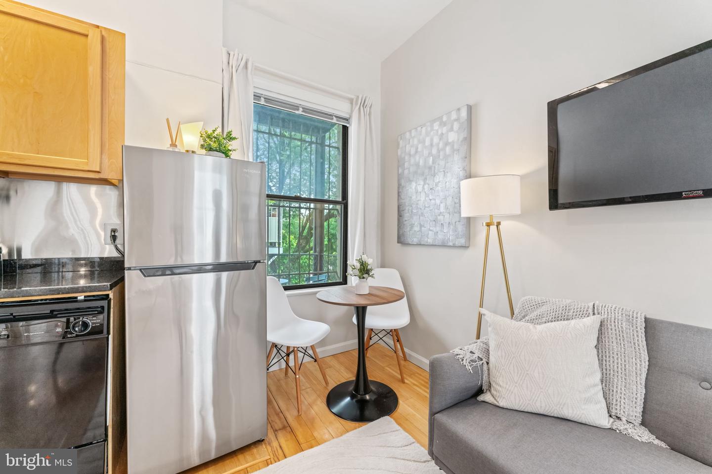 1822 15TH ST NW #305, WASHINGTON, District Of Columbia 20009, ,1 BathroomBathrooms,Residential,For sale,1822 15TH ST NW #305,DCDC2204796 MLS # DCDC2204796