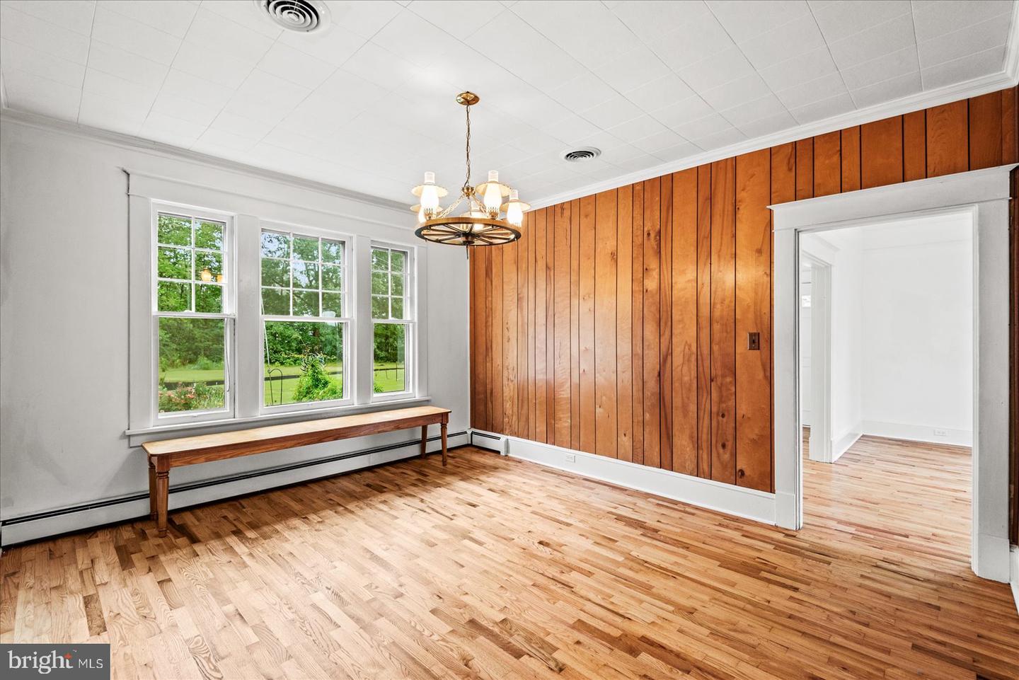 9309 OLD TPKE, CULPEPER, Virginia 22701, 3 Bedrooms Bedrooms, ,2 BathroomsBathrooms,Residential,For sale,9309 OLD TPKE,VACU2010742 MLS # VACU2010742
