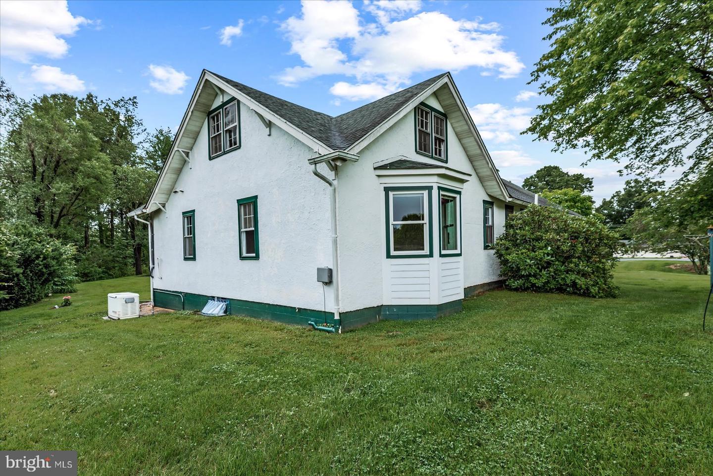 9309 OLD TPKE, CULPEPER, Virginia 22701, 3 Bedrooms Bedrooms, ,2 BathroomsBathrooms,Residential,For sale,9309 OLD TPKE,VACU2010742 MLS # VACU2010742