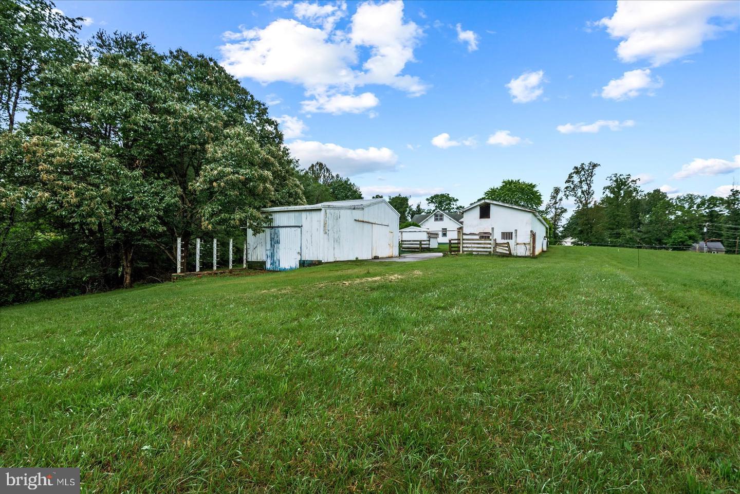 9309 OLD TPKE, CULPEPER, Virginia 22701, 3 Bedrooms Bedrooms, ,2 BathroomsBathrooms,Residential,For sale,9309 OLD TPKE,VACU2010742 MLS # VACU2010742