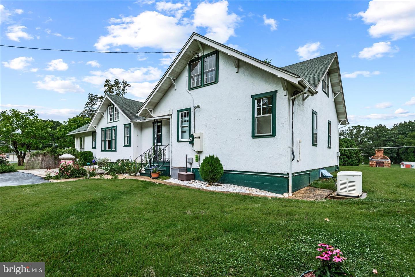 9309 OLD TPKE, CULPEPER, Virginia 22701, 3 Bedrooms Bedrooms, ,2 BathroomsBathrooms,Residential,For sale,9309 OLD TPKE,VACU2010742 MLS # VACU2010742