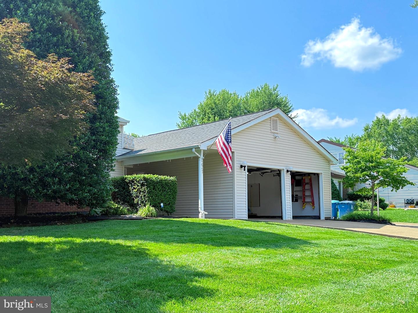 231 E JUNIPER AVE, STERLING, Virginia 20164, 3 Bedrooms Bedrooms, ,2 BathroomsBathrooms,Residential,For sale,231 E JUNIPER AVE,VALO2099220 MLS # VALO2099220
