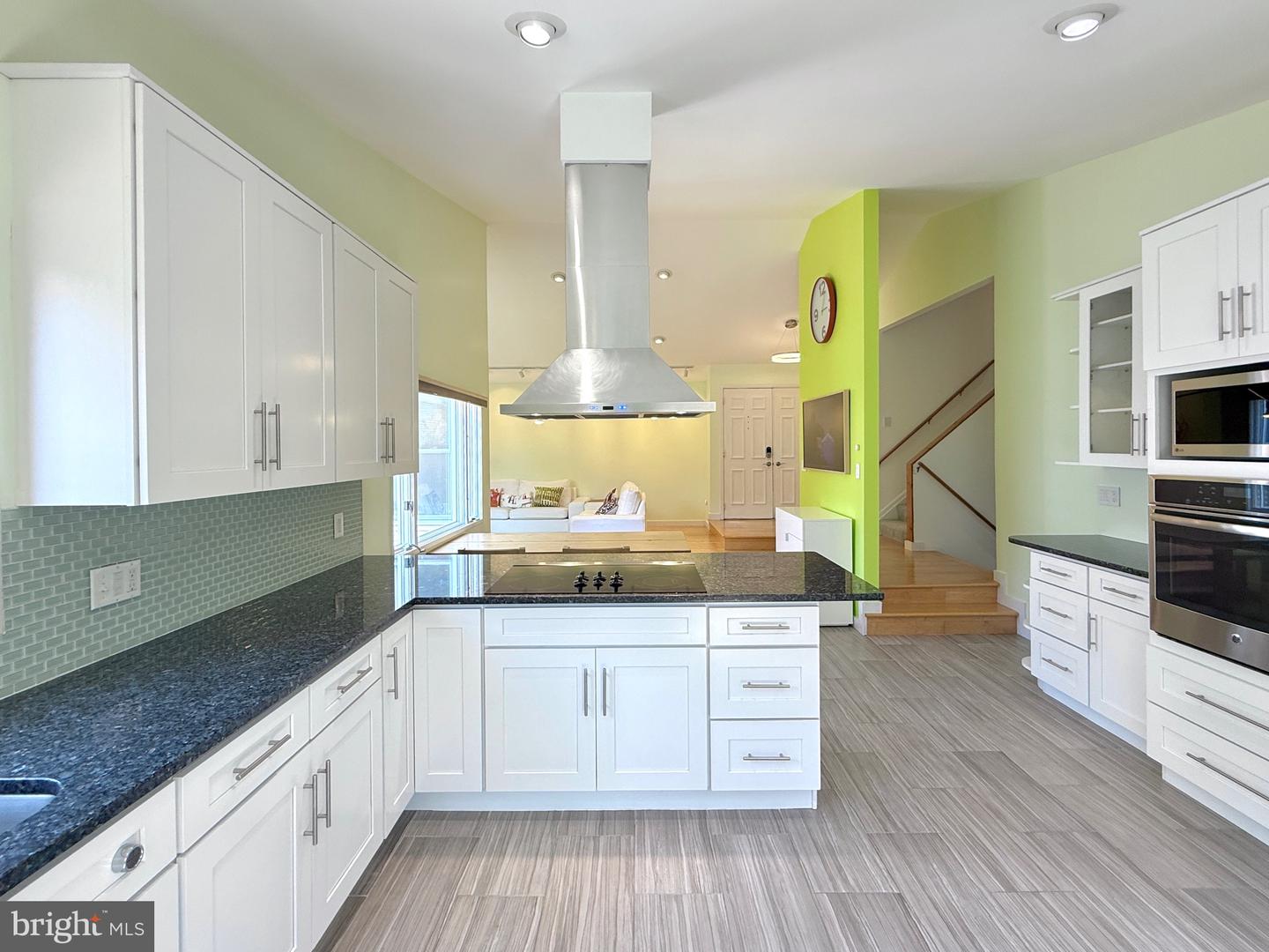 231 E JUNIPER AVE, STERLING, Virginia 20164, 3 Bedrooms Bedrooms, ,2 BathroomsBathrooms,Residential,For sale,231 E JUNIPER AVE,VALO2099220 MLS # VALO2099220