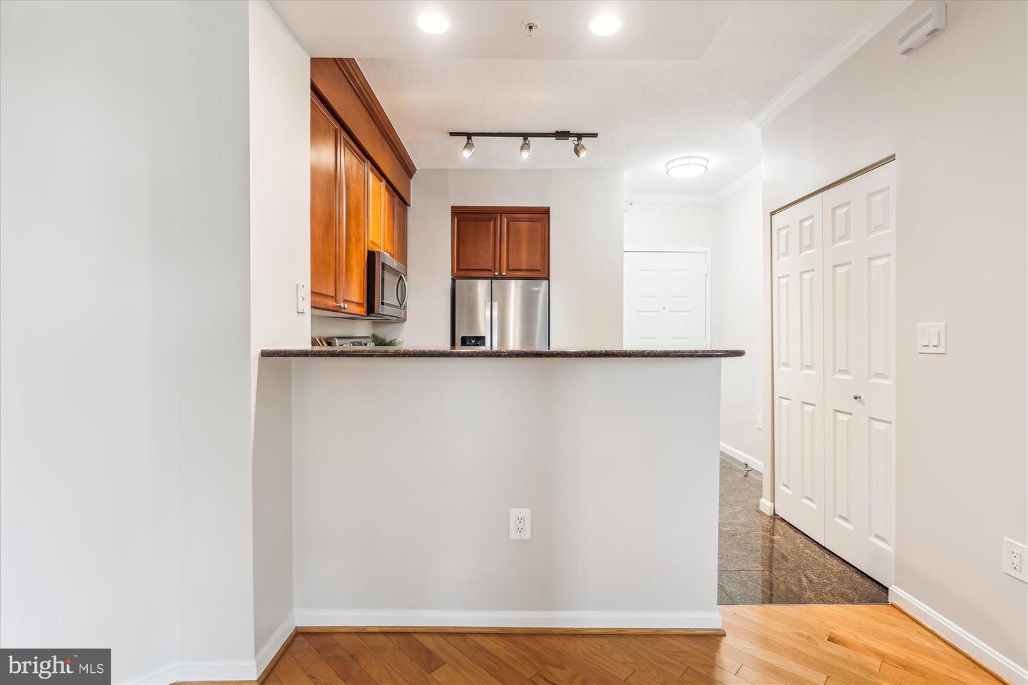 3101 N HAMPTON DR #1615, ALEXANDRIA, Virginia 22302, 1 Bedroom Bedrooms, ,1 BathroomBathrooms,Residential,For sale,3101 N HAMPTON DR #1615,VAAX2046372 MLS # VAAX2046372