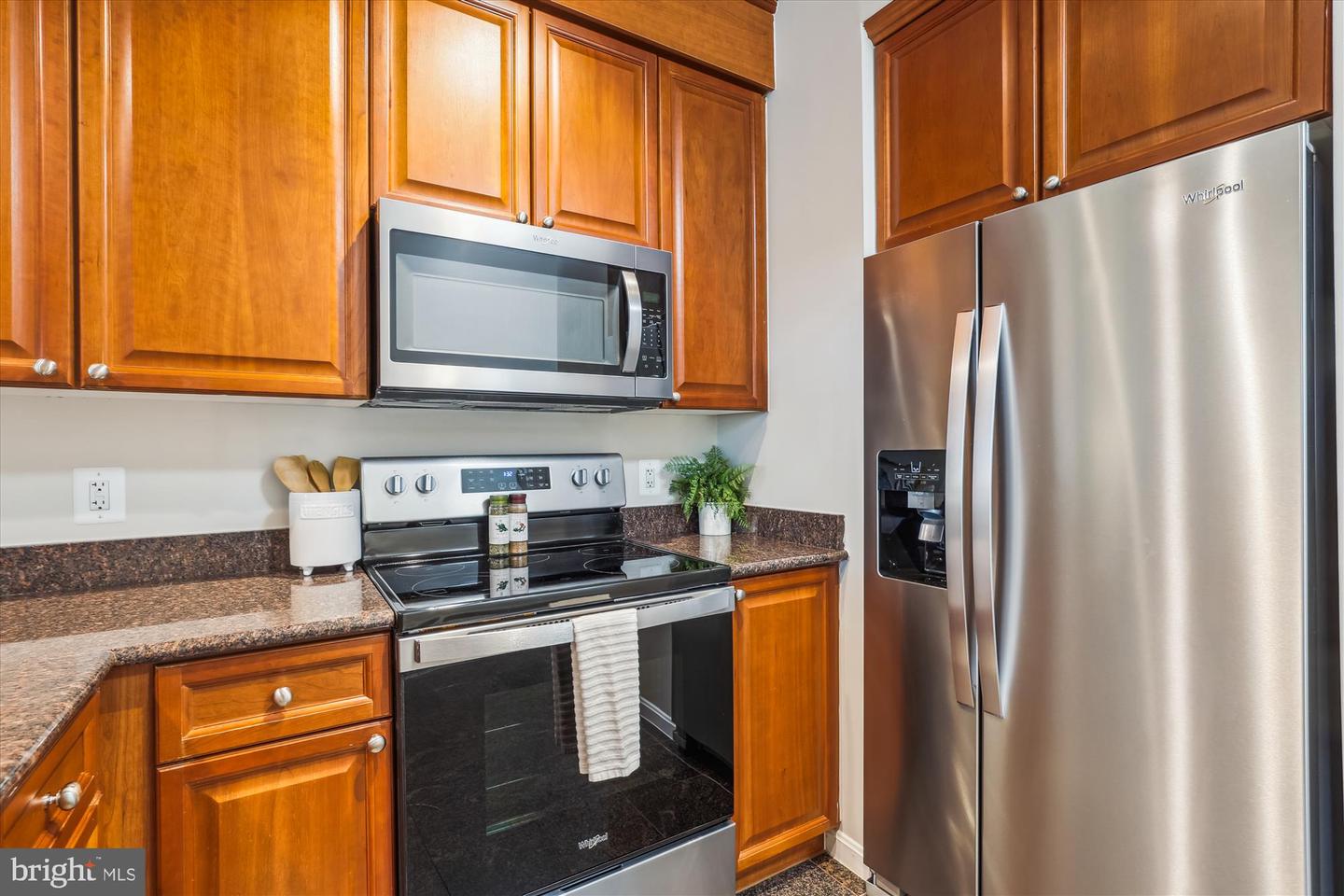 3101 N HAMPTON DR #1615, ALEXANDRIA, Virginia 22302, 1 Bedroom Bedrooms, ,1 BathroomBathrooms,Residential,For sale,3101 N HAMPTON DR #1615,VAAX2046372 MLS # VAAX2046372