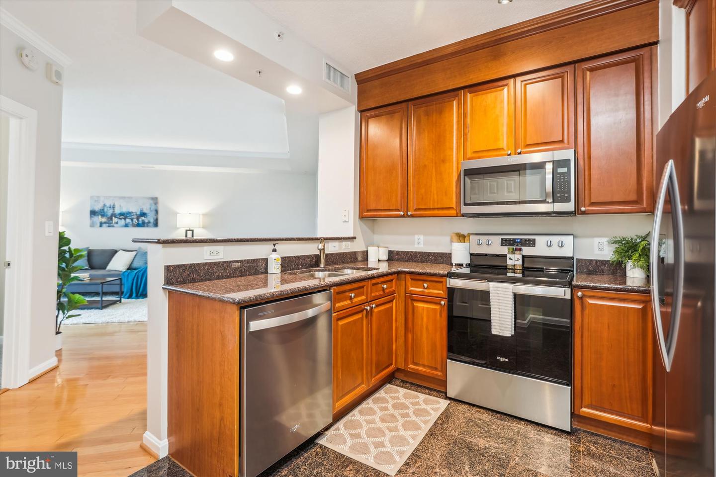 3101 N HAMPTON DR #1615, ALEXANDRIA, Virginia 22302, 1 Bedroom Bedrooms, ,1 BathroomBathrooms,Residential,For sale,3101 N HAMPTON DR #1615,VAAX2046372 MLS # VAAX2046372