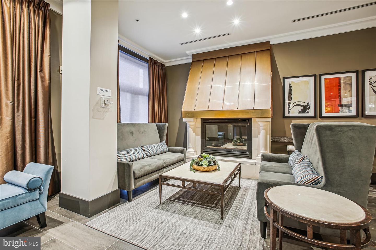 3101 N HAMPTON DR #1615, ALEXANDRIA, Virginia 22302, 1 Bedroom Bedrooms, ,1 BathroomBathrooms,Residential,For sale,3101 N HAMPTON DR #1615,VAAX2046372 MLS # VAAX2046372