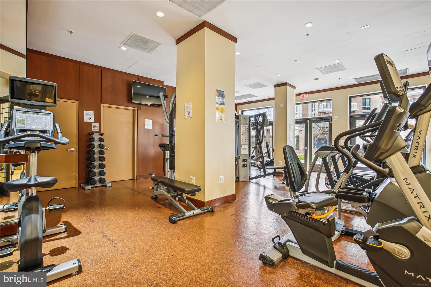 3101 N HAMPTON DR #1615, ALEXANDRIA, Virginia 22302, 1 Bedroom Bedrooms, ,1 BathroomBathrooms,Residential,For sale,3101 N HAMPTON DR #1615,VAAX2046372 MLS # VAAX2046372