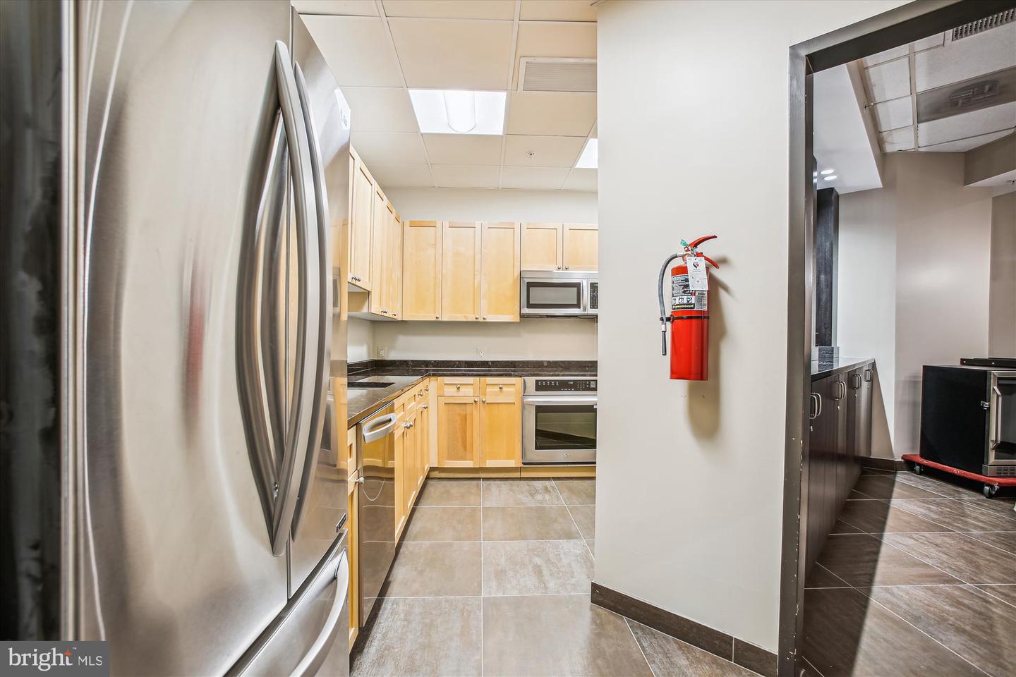 3101 N HAMPTON DR #1615, ALEXANDRIA, Virginia 22302, 1 Bedroom Bedrooms, ,1 BathroomBathrooms,Residential,For sale,3101 N HAMPTON DR #1615,VAAX2046372 MLS # VAAX2046372